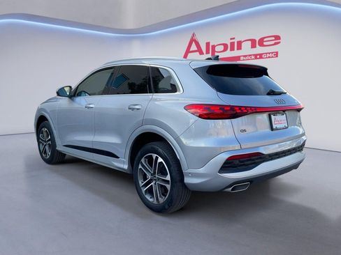 Used 2025 Audi Q5 Premium AWD/4WD image 3