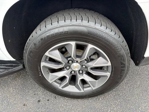 Used 2023 Chevrolet Tahoe LT AWD/4WD image 4