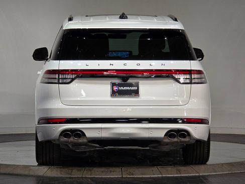 New 2026 Lincoln Aviator Black Label w/ Jet Appearance Package image 8
