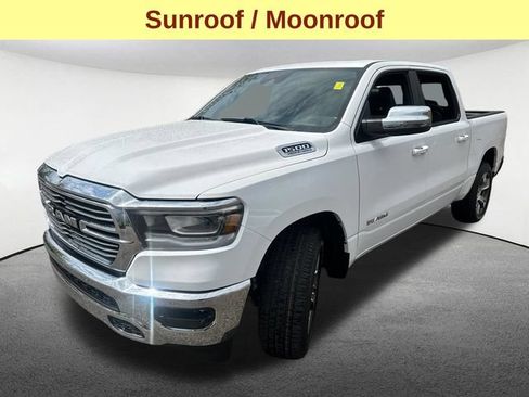 Used 2023 RAM 1500 Laramie AWD/4WD image 5