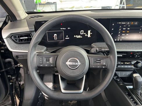 Used 2026 Nissan Kicks SV w/ Cold Weather Package AWD/4WD image 26