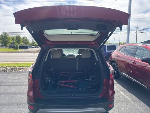 Used 2017 Ford Escape Titanium FWD image 6