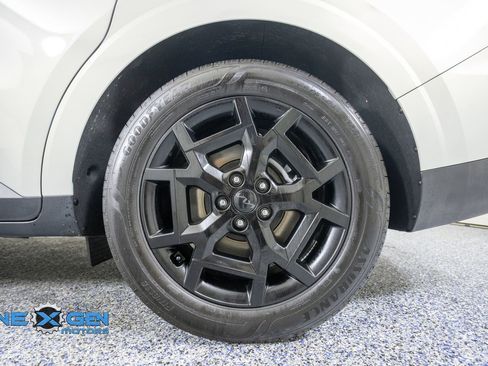Used 2026 Kia Carnival SX Prestige FWD image 47