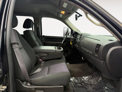 Used 2013 Chevrolet Silverado 3500 LT w/ Interior Plus Package image 19