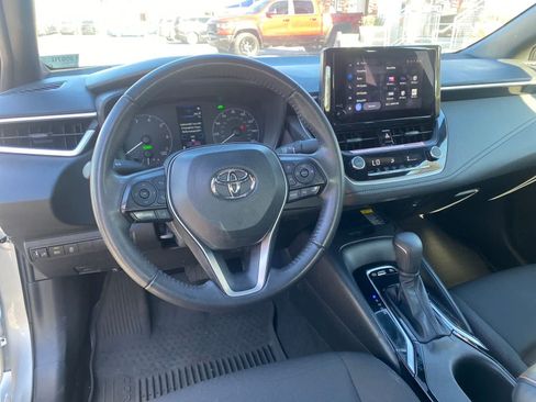 Used 2024 Toyota Corolla SE w/ SE Package FWD image 10