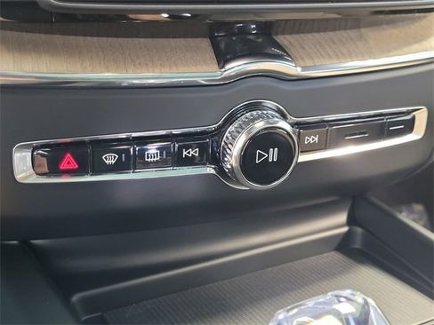 New 2026 Volvo XC60 T8 Plus w/ Protection Package Premier image 22