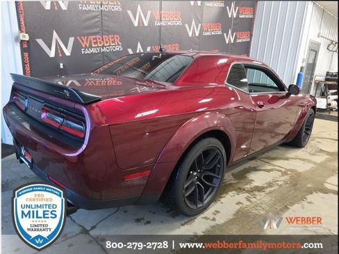 Used 2022 Dodge Challenger R/T Scat Pack image 6