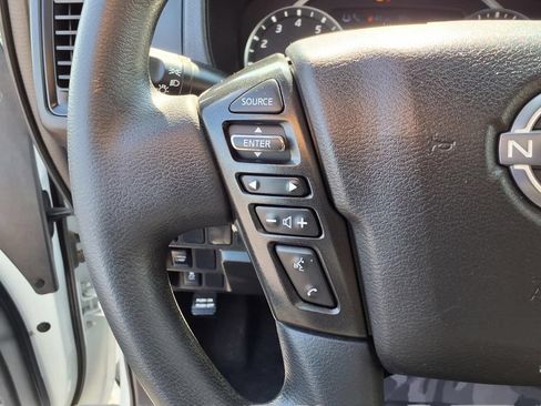 Used 2024 Nissan Frontier S w/ Technology Package RWD image 16