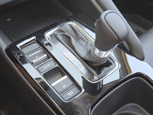 New 2025 Acura Integra Base image 25