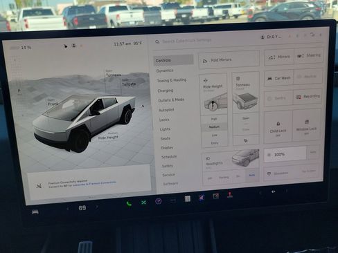 Used 2025 Tesla Cybertruck AWD Crew Cab image 10