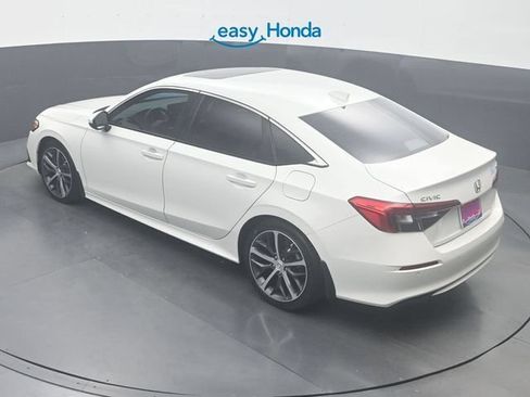 Used 2024 Honda Civic Touring image 23
