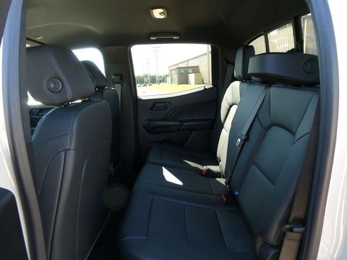 New 2026 Chevrolet Colorado Trail Boss AWD/4WD image 13