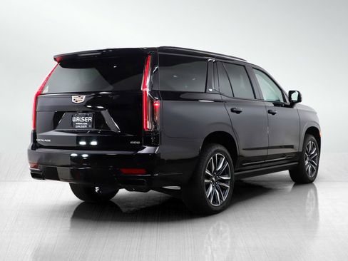 Used 2021 Cadillac Escalade Sport Platinum image 5