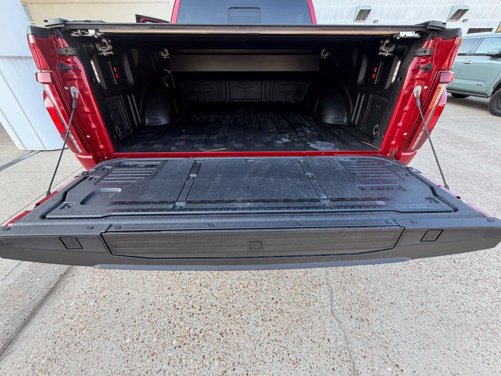 Used 2025 Ford F150 Raptor w/ Equipment Group 803A Raptor R AWD/4WD image 16