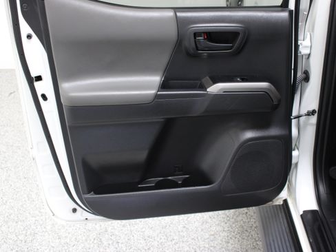 Used 2023 Toyota Tacoma SR5 RWD image 25
