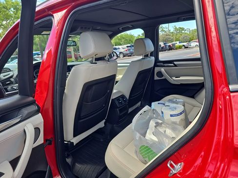 Used 2017 BMW X3 xDrive28i image 4