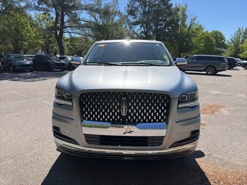 Used 2024 Lincoln Navigator Black Label AWD/4WD image 8