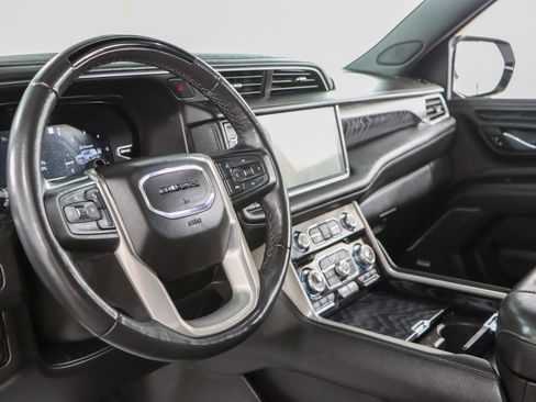 Used 2023 GMC Yukon Denali w/ Denali Reserve Package AWD/4WD image 27