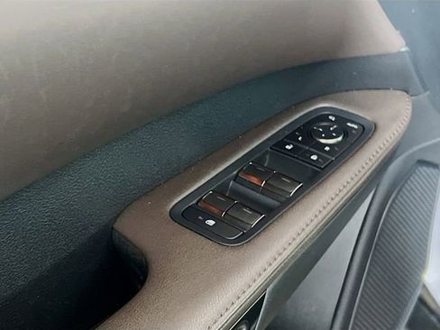 Used 2023 Lexus RX 350 FWD w/ Accessory Package image 19