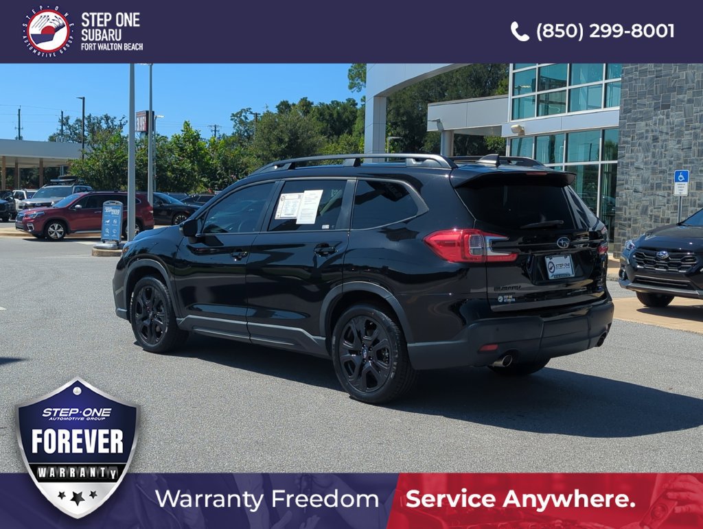 Used 2023 Subaru Ascent Onyx Edition AWD/4WD image 5