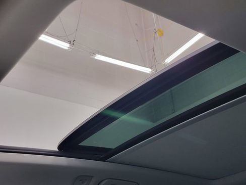 Used 2023 Audi Q7 3.0T Prestige image 43