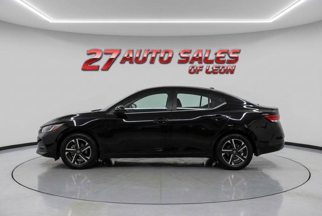 Used 2024 Nissan Sentra SV FWD image 5