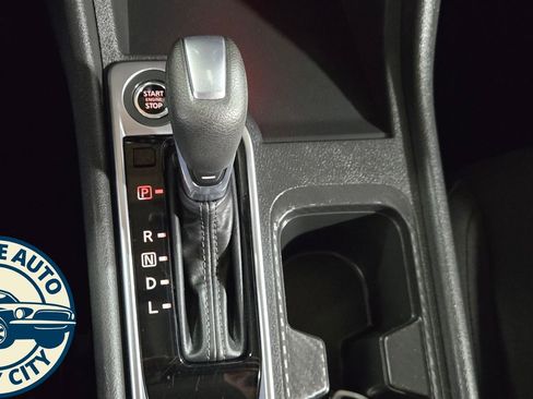 Used 2025 Nissan Sentra SV FWD image 17