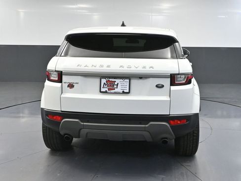 Used 2017 Land Rover Range Rover Evoque SE AWD/4WD image 6