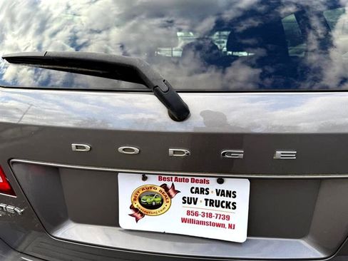 Used 2013 Dodge Journey SE image 30