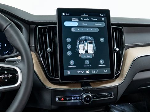 New 2026 Volvo XC60 B5 Ultra w/ Climate Package image 19