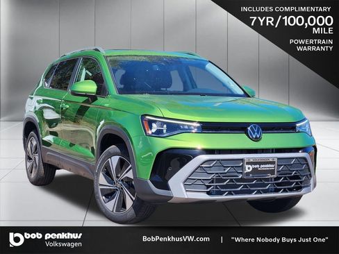 New 2026 Volkswagen Taos SE AWD/4WD image 1