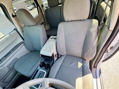 Used 2012 Ford Escape XLS FWD image 11