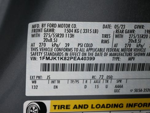 Used 2023 Ford Expedition Max Limited image 18