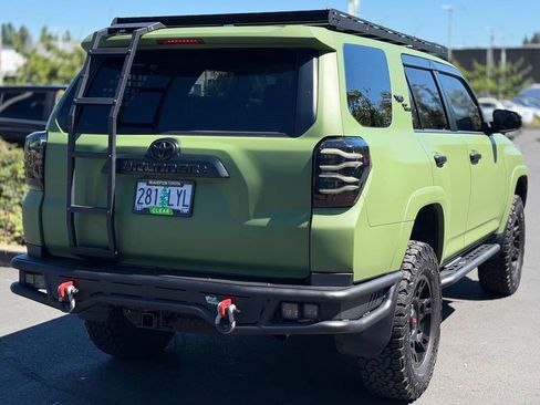 Used 2023 Toyota 4Runner TRD Off-Road Premium w/ Moonroof Package AWD/4WD image 5