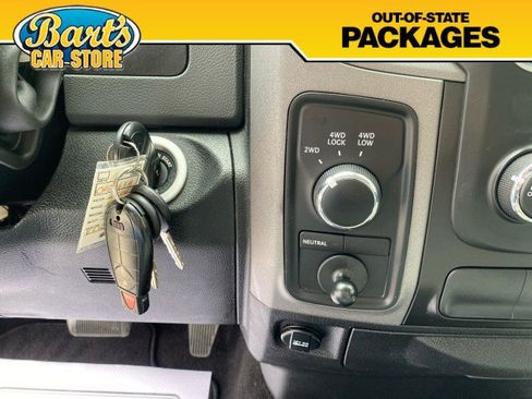 Used 2014 RAM 1500 Express AWD/4WD image 32
