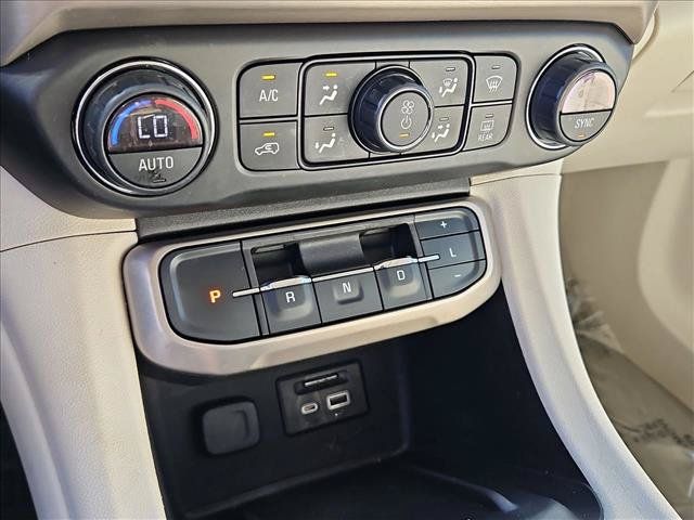 Used 2021 GMC Acadia Denali w/ Denali Technology Package FWD image 12