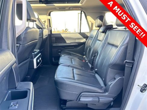 Used 2023 Ford Expedition Max XLT image 20