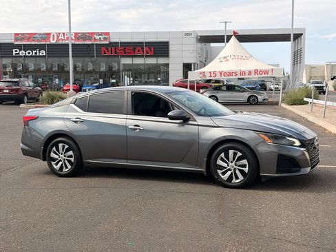 Certified 2023 Nissan Altima 2.5 S FWD image 6