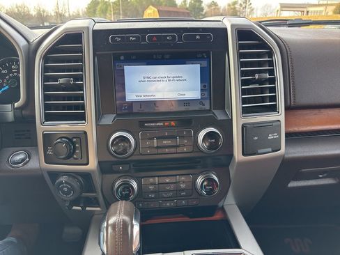 Used 2018 Ford F150 King Ranch w/ Equipment Group 601A Luxury image 20