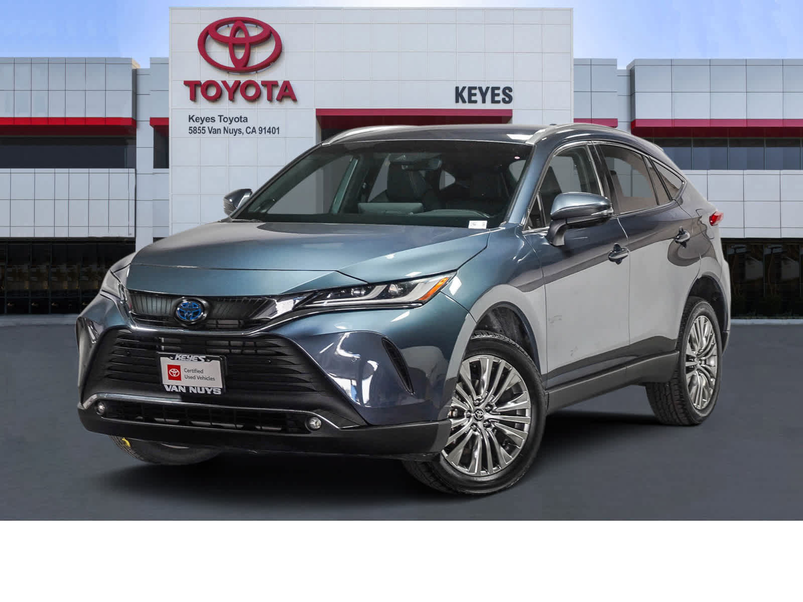 Certified 2023 Toyota Venza XLE AWD/4WD image 1