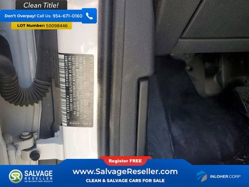 Used 2013 Volkswagen Beetle 2.5 FWD image 16