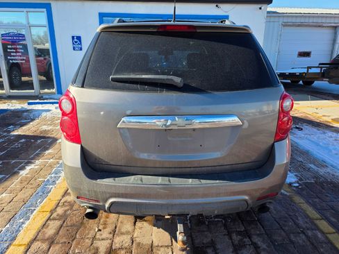 Used 2011 Chevrolet Equinox LT image 3