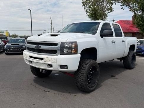 Used 2012 Chevrolet Silverado 1500 LTZ AWD/4WD image 5