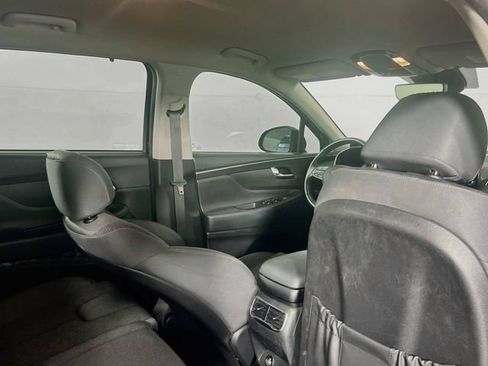 Used 2022 Hyundai Santa Fe XRT FWD image 8