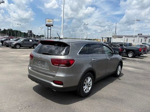 Used 2019 Kia Sorento 2.4L image 5