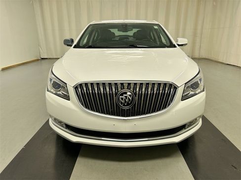 Used 2015 Buick LaCrosse Leather image 3