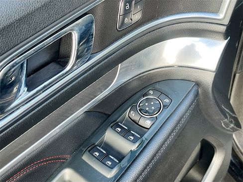 Used 2018 Ford Explorer Sport w/ Equipment Group 401A image 18
