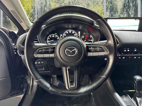 Used 2021 MAZDA MAZDA3 s image 18