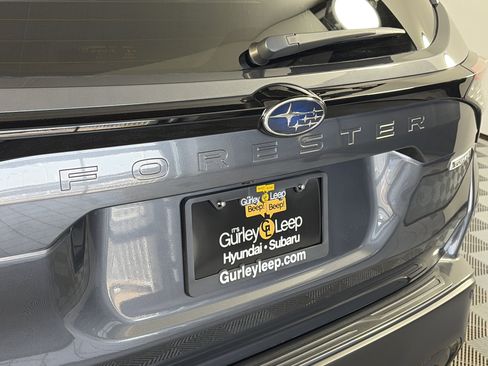 Used 2025 Subaru Forester Touring image 17
