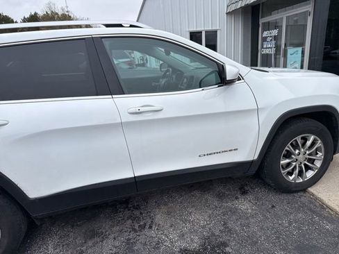 Used 2020 Jeep Cherokee Latitude Lux w/ Quick Order Package 26H Lux AWD/4WD image 28